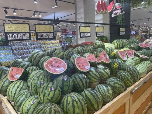 山东烟台吃瓜事件,一场网络热议背后的真相与反思