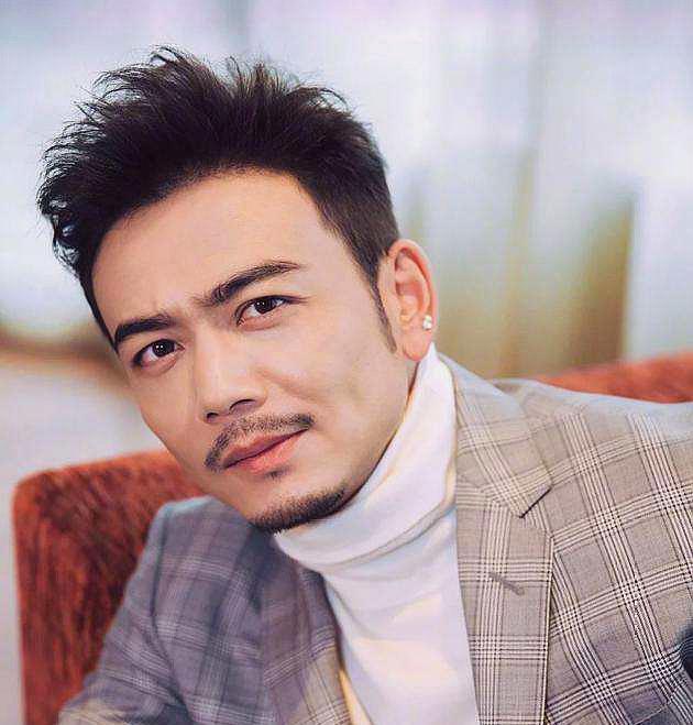 王齐铭吃瓜,揭秘娱乐圈背后的真相