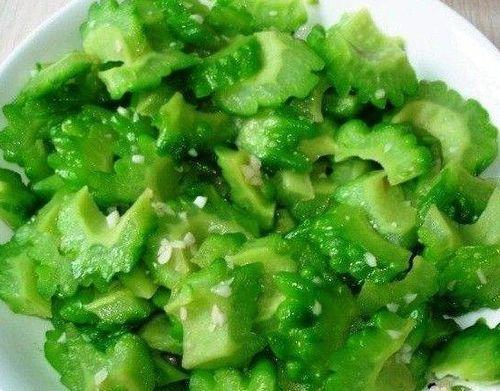 小孩吃白皮瓜,白皮瓜的清新滋味